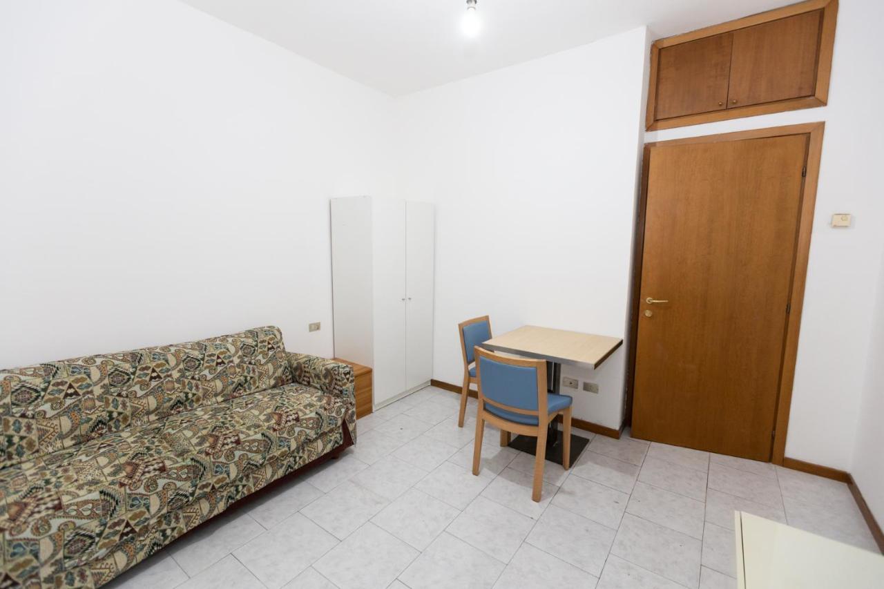 Appartement Dream House Chinatown à Milan Extérieur photo